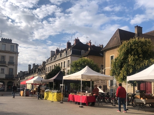 Dernier marché de l’année « un dimanche en Bourgogne »